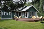 Allwright Contracting Victoria Beach Top sunroom and deck construction